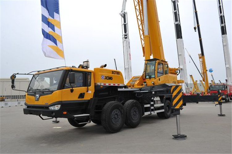 锡林浩特市预约吊车后，多久能上门服务？24 小时应急响应吗？